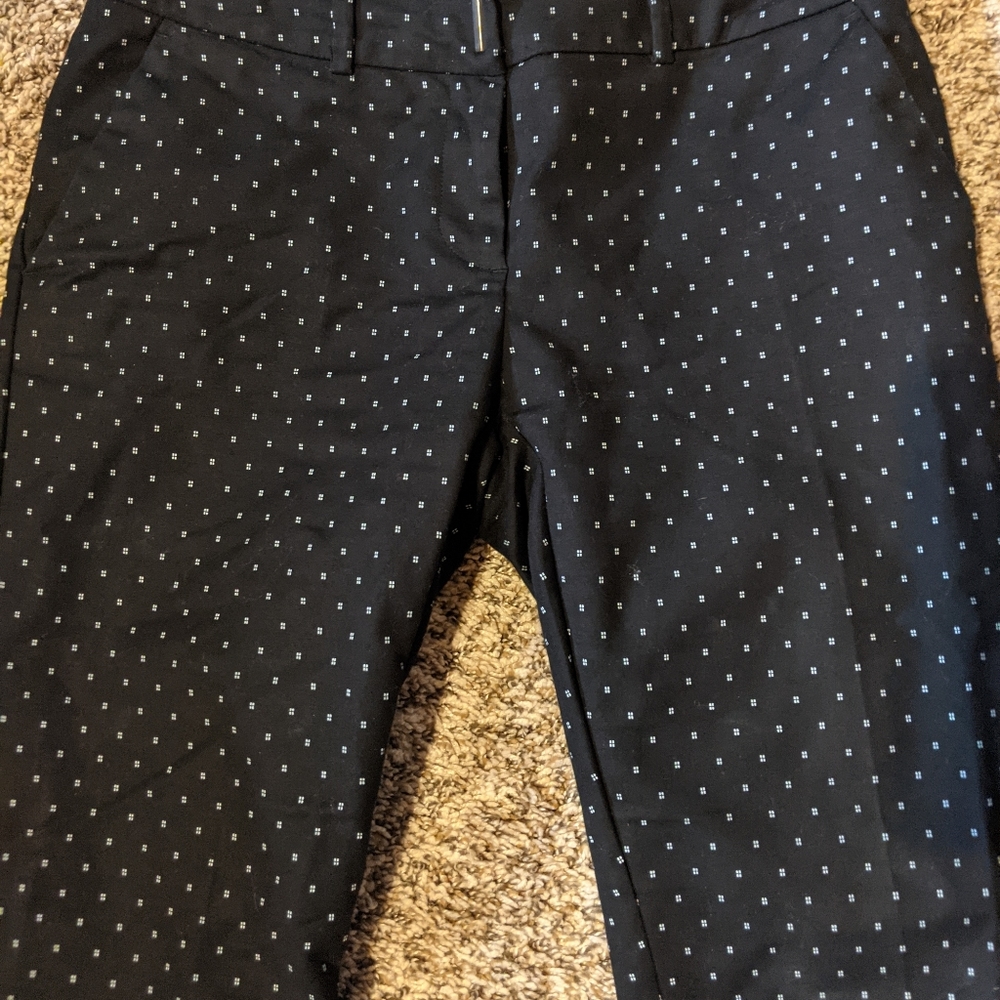 Woman Pants/Slacks - Picture 3 of 4